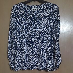 Calvin Klein Blue and White Relaxed Blouse with Long Sleeves